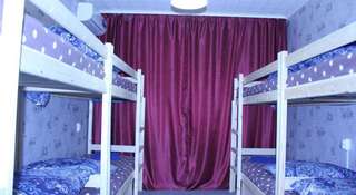 Гостиница Hostel Tiam Набережные Челны Спальное место на двухъярусной кровати в общем номере для мужчин и женщин-5