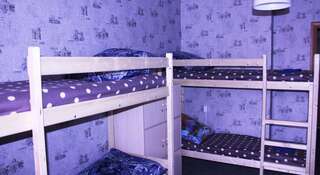 Гостиница Hostel Tiam Набережные Челны Спальное место на двухъярусной кровати в общем номере для мужчин-1